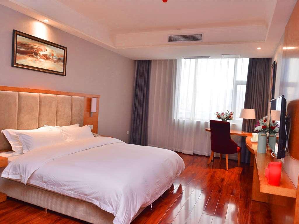 Ibis Chongqing Airport Hotel Exterior foto