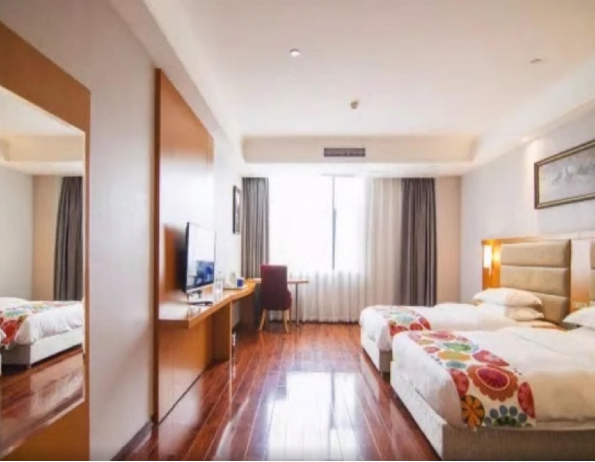 Ibis Chongqing Airport Hotel Exterior foto
